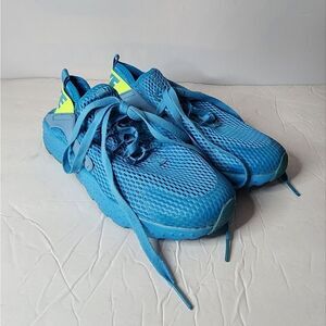 Nike Women Air Huarache Run Ultra BR Sneaker Gamma Blue  size 8